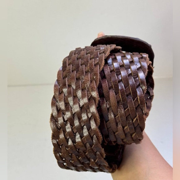 Michael Kors Signed Dark Brown Leather Woven Belt with Large Buckle - Picture 3 of 8